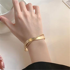 Simple Wave Cross Bracelet for Women's Fashion